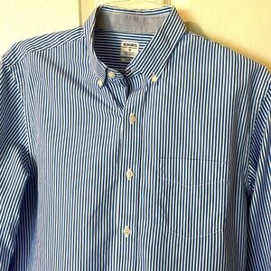 Bonobos long sleeve blue and white vertical stripes medium. Oxford style collar.